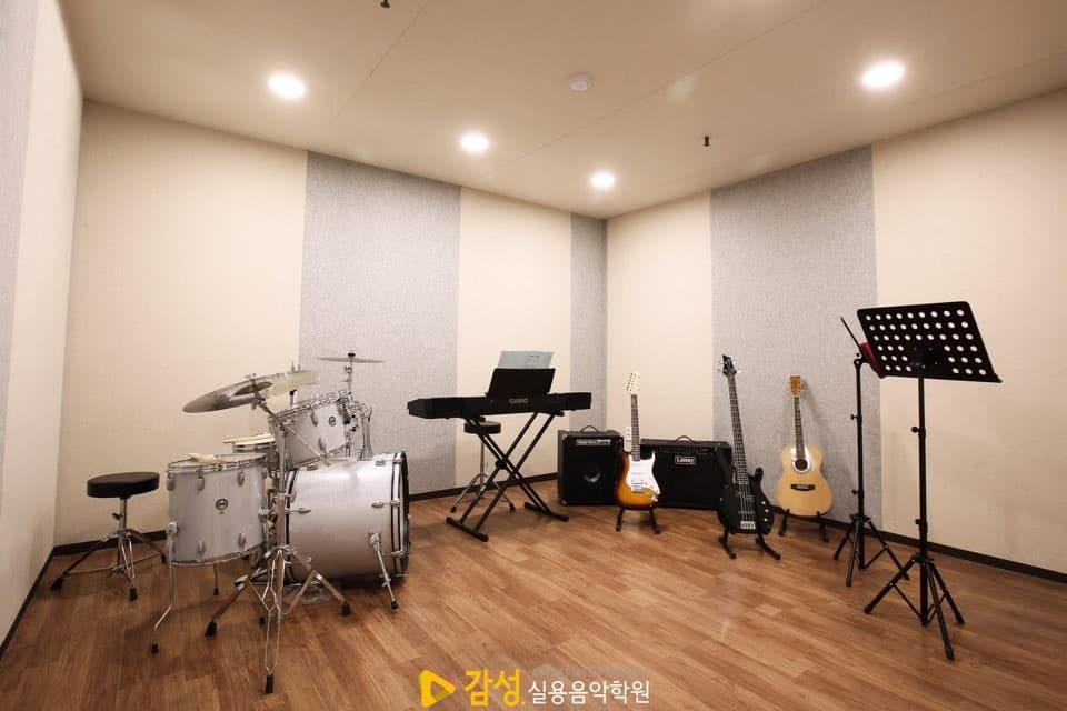 감성실용음악학원댄스 광교상현역점 사진 1