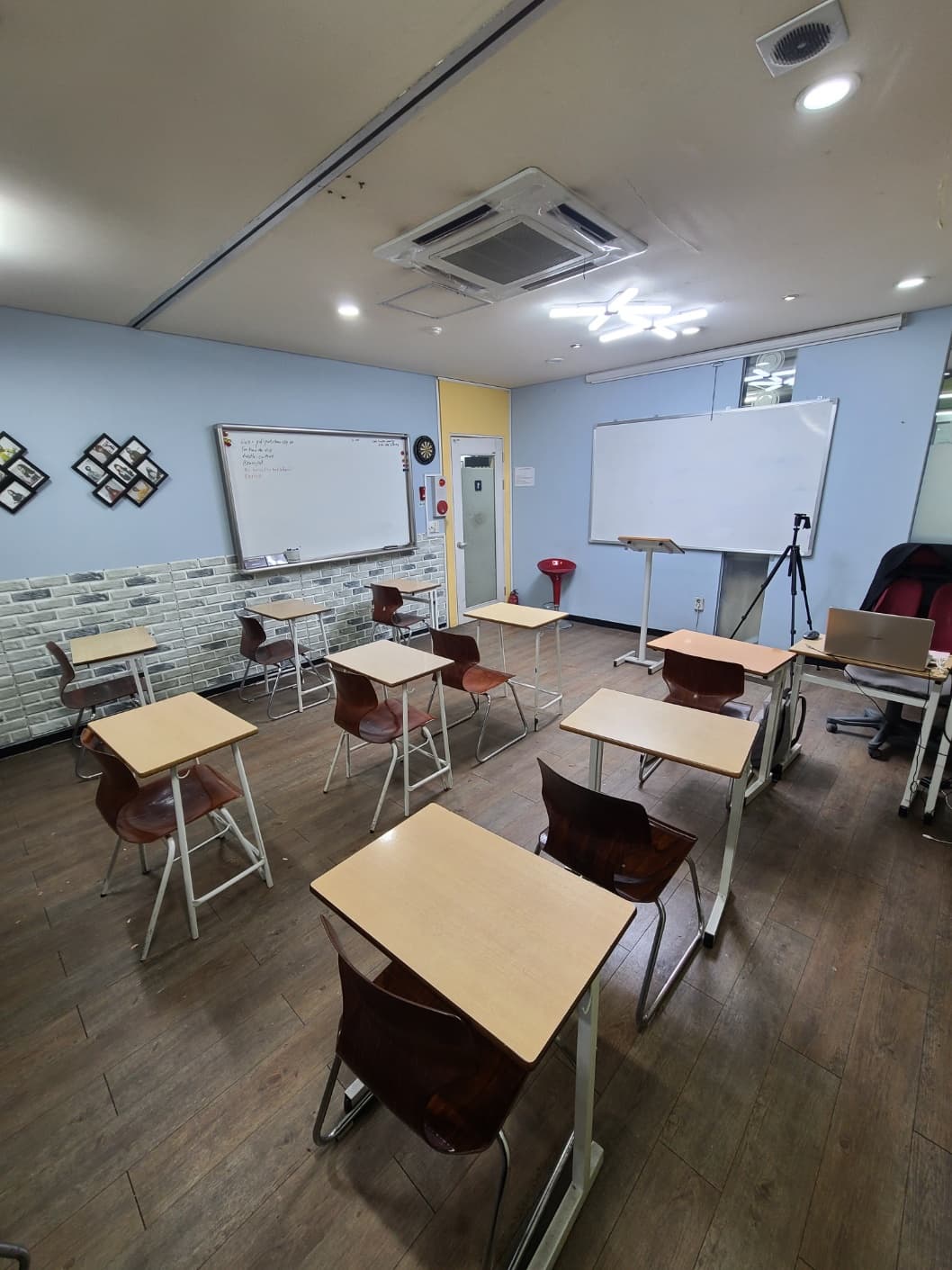 랜드마크 영어학원 사진 2